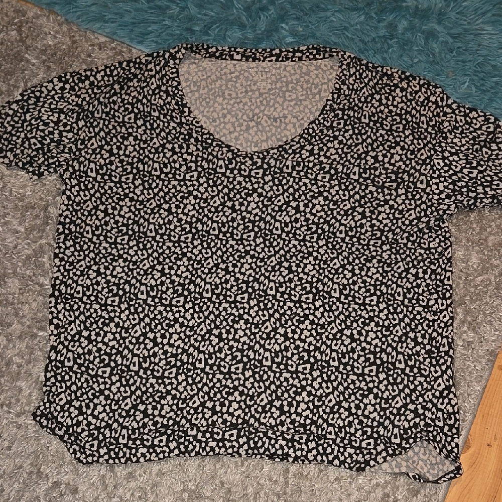 American Eagle Leopard Print Women's Top